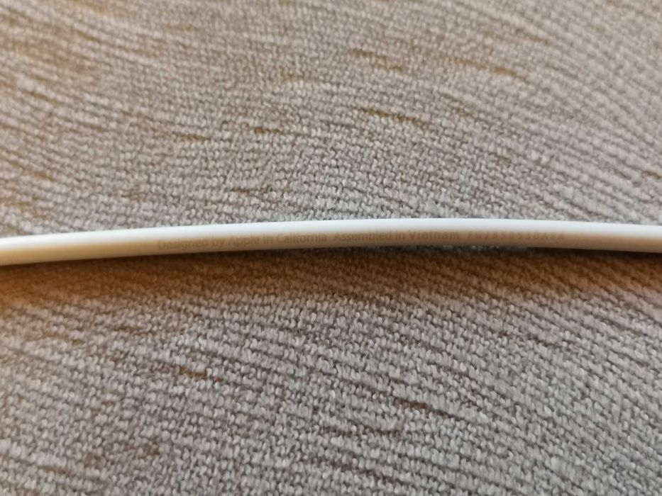 Cablu de Date iphone original APPLE lightning 8 pini iPhone,iPad,iPod