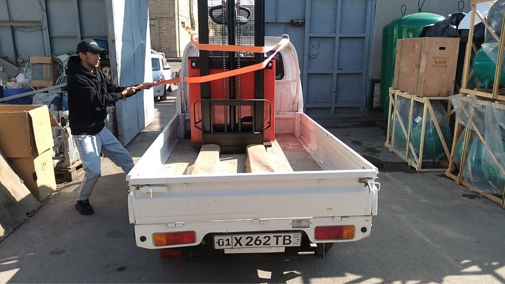 Электрический гидравлический штабелер SAAB shtabrler kara optom arzon