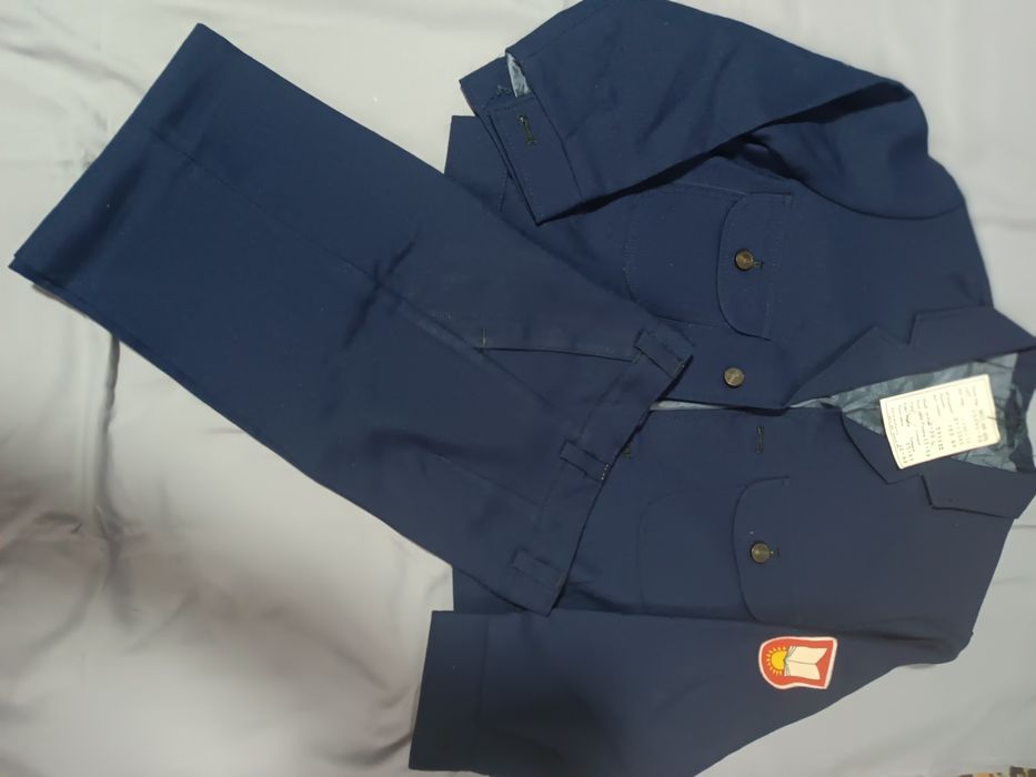 Школьный форма для 1класса