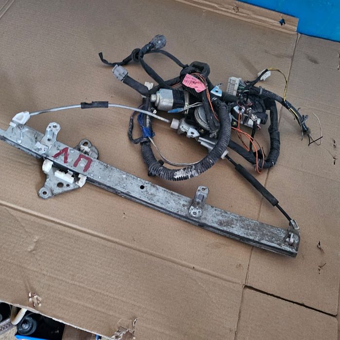 Стеклоподъёмники Ниссан А33