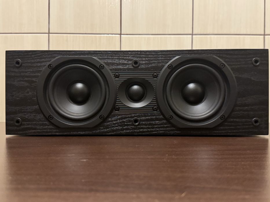 Boxa centrala JBL Loft 20