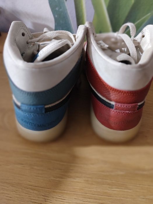 Air Jordan 1 Mid Anti Gravity