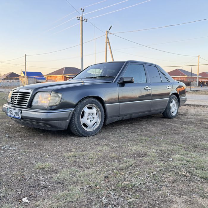 Продам Мерседес 124