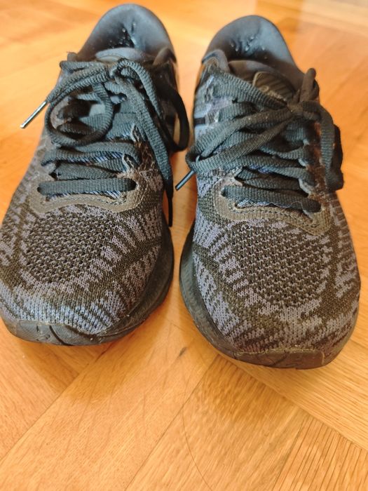 Дамски маратонки ASICS, размер 37