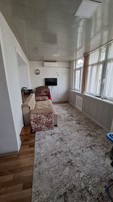 Продаётся 3 комнатная квартира ор. Садик Азимова, Нукус ул. Яшнабадски