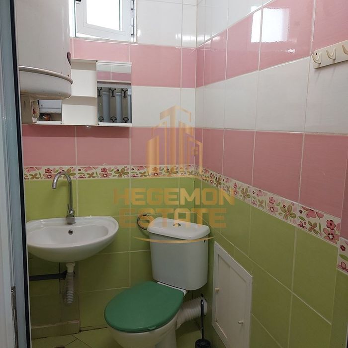 Дава се под наем Тристаен апартамент в Варна, Център - 67 кв.м за 510 € - Снимка #11