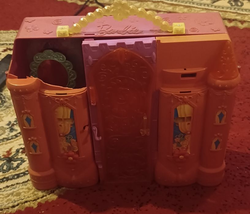 Шкафчики для Барби