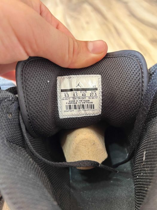 Jodan 1 Mid Black & Grey - Primul batch din Romania