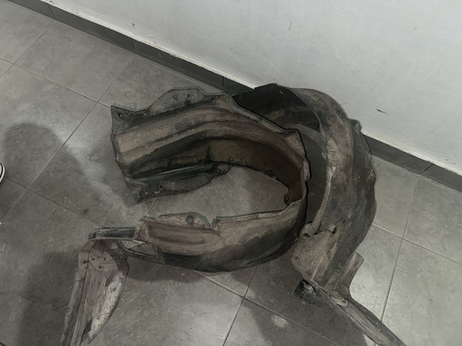 Продам на LEXUS IS 250