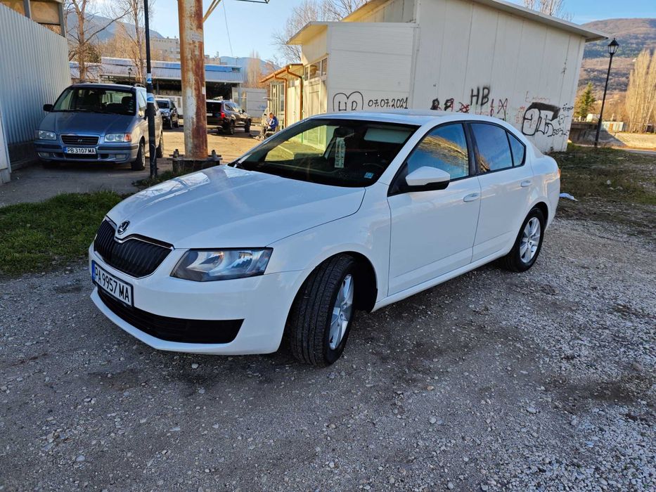 Шкода Октавия 3 като нова, 2014г.