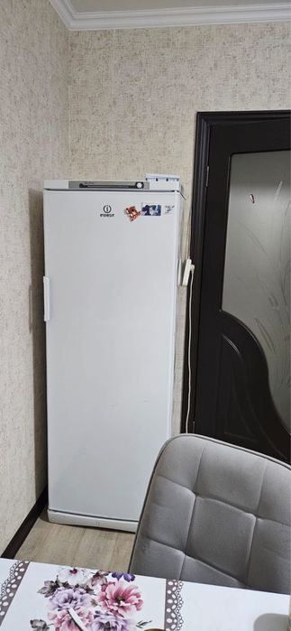 Продам морозильник!