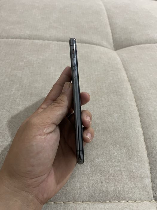 iPhone X 10 продам .