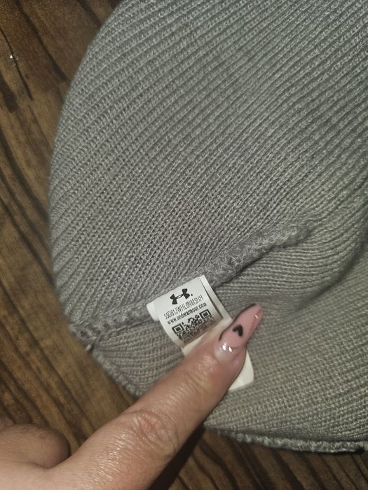 Caciula under armour