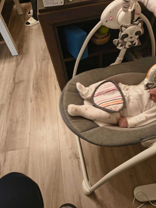 Електрическа бебешка люлка / шезлонг Lionelo