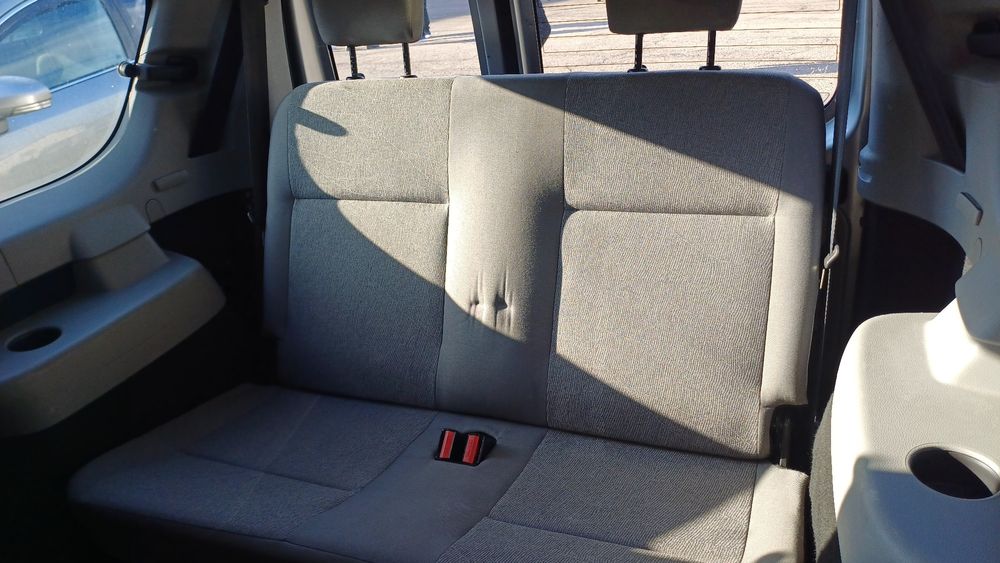 Седалки dacia logan