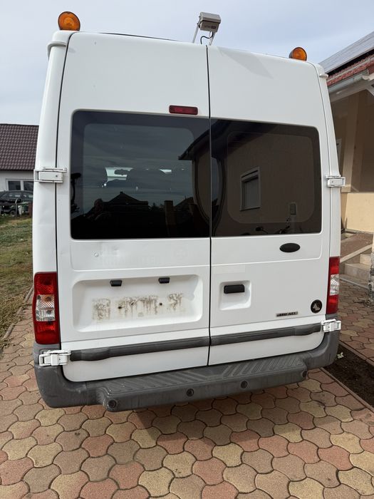 Ford Transit 8+1