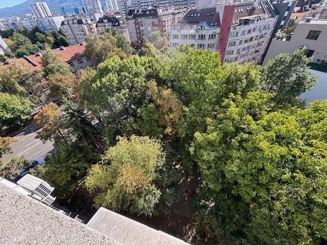 Продава се Тристаен апартамент в София, Манастирски ливади - 70 кв.м за 1312 €/кв.м - Снимка #11