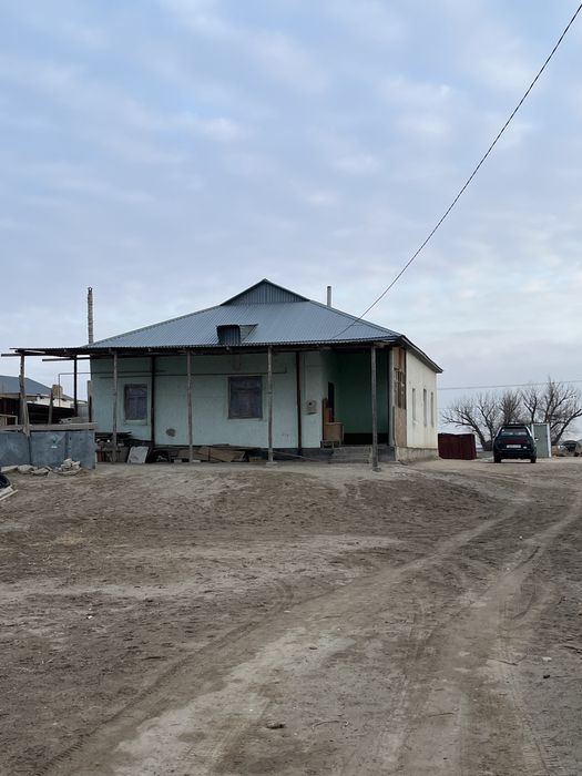 Аль фараби аумағынан 5 бөлмелі жер ұй сатылады