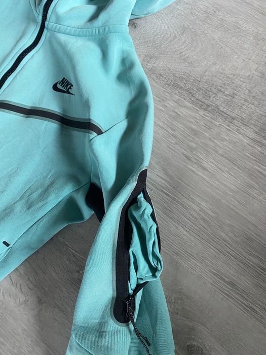 Nike Tech Flecee