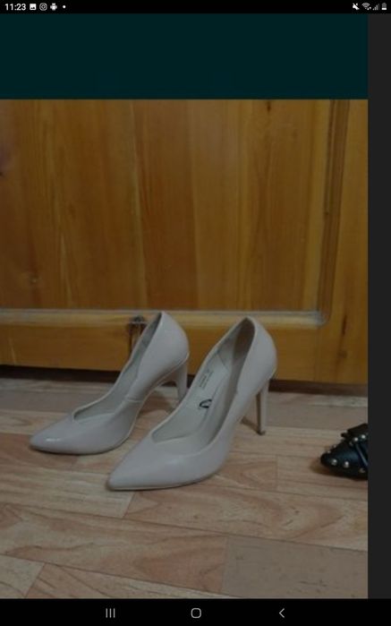 Продам обувь 37 38 размер цена за все