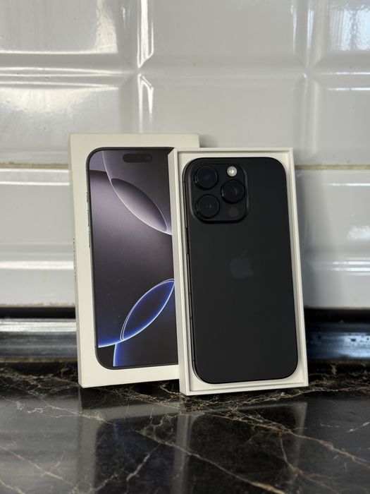 Айфон 16 про black