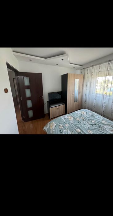 Inchiriez apartament 3 camere