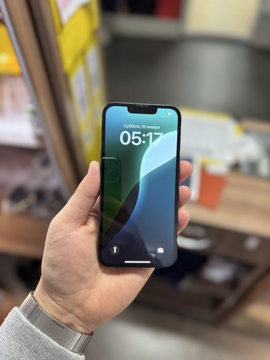 iPhone 13 / 128Gb / 100% / новый