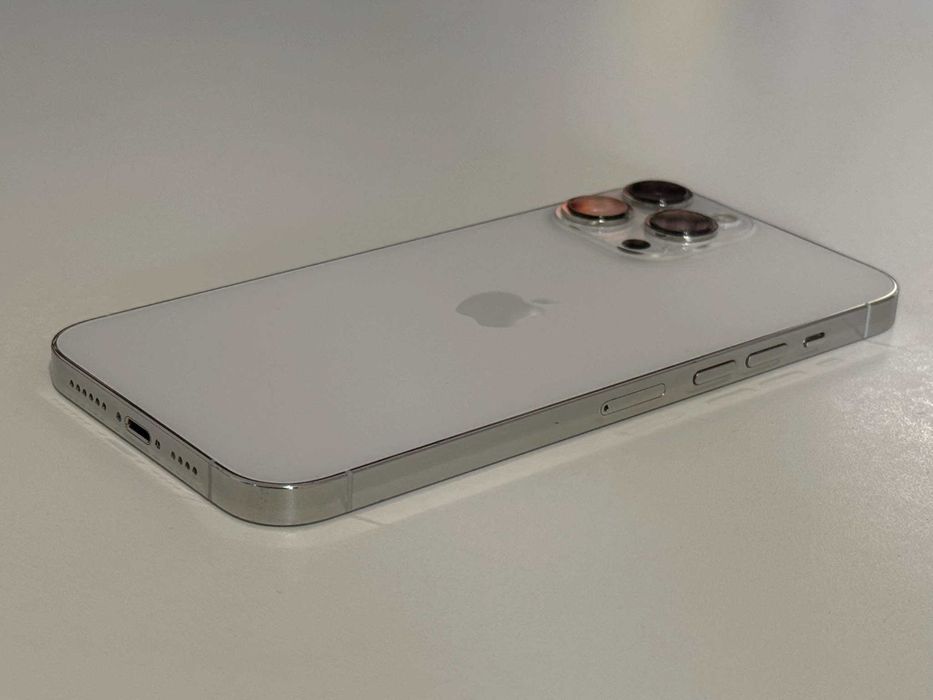Бартер! Перфектен! 256GB iPhone 13 Pro Max Silver (Бял) 88% Батерия.