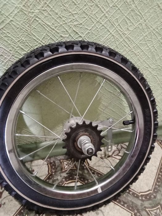 Прадаю колеса 14 размера комплект.