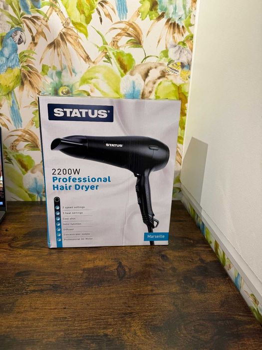 Marseille Сешоар с дифузер, йонна функция, черен, с нарушена опаковка