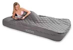 Односпальный надувной матрас Intex