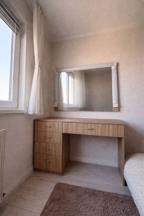 Vand mobila dormitor.