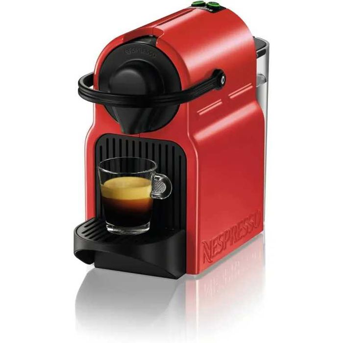 Кафемашина с капсули NESPRESSO Inissia Червена