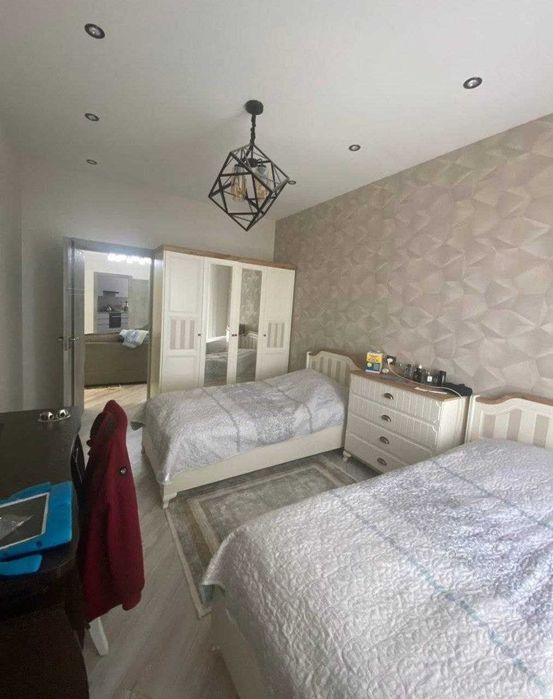 Продается квартира 5 комнатная. 120 м2  5/8/9 Ибн Сино Stroymart