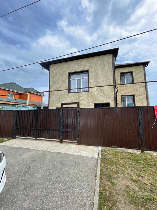 Продажа 2-этажного дома