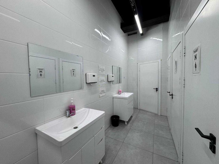 Цоколь 447 м.2 под офис, чат садик, школа, учебный центр, спорт зал