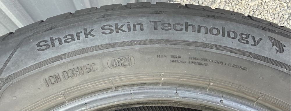 4бр 205/55/16 на 7мм с 21дот Унироял