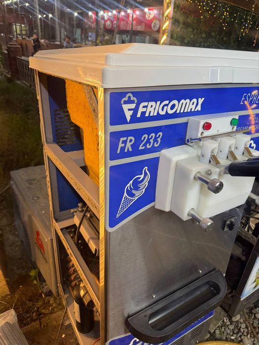 Frigomax FR-233 morojna apparat. Frezer, фрезер.