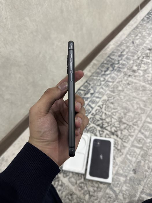 iPhone 11 64GB korobka document