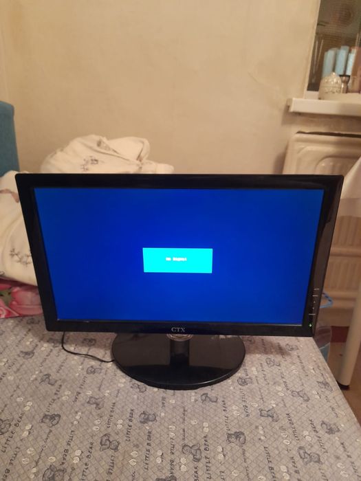 Монитор VGA DVI.