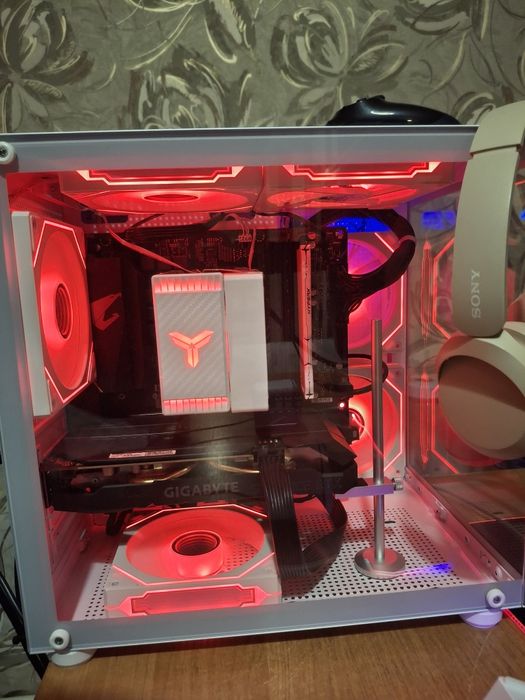 Игровой компьютер для игр, учебы и повседневных задач