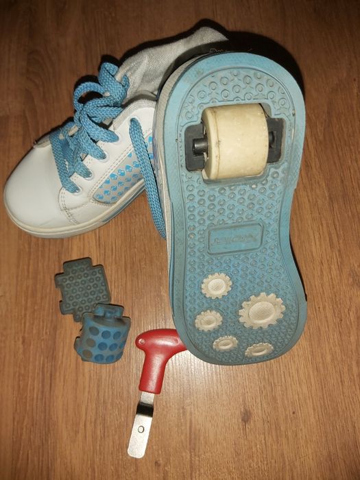 Кроссовки-ролики X-roller