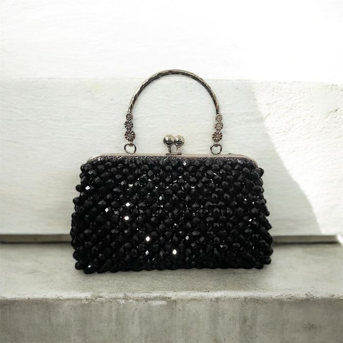 Сумка саквояж из бусин