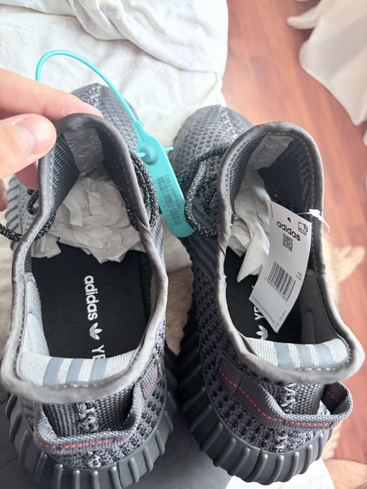 Yeezy 350 marimea 44