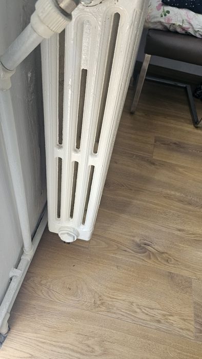 Vand calorifere fonta calorifer cu robinet