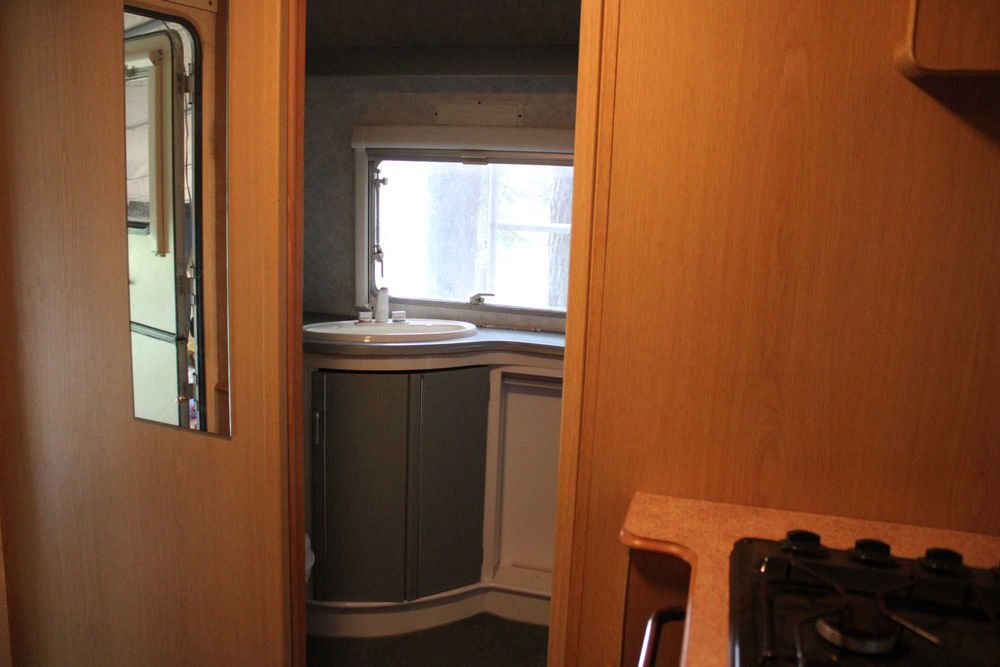 Каравана употребявана