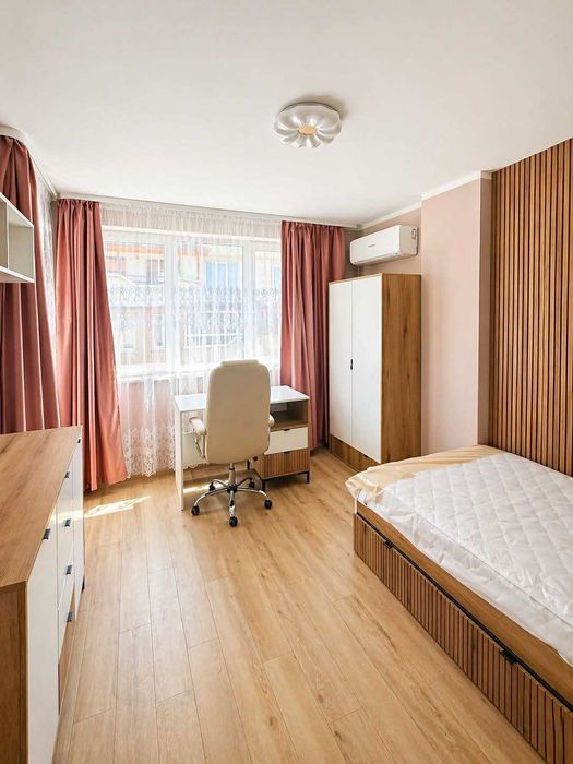 Дава се под наем Тристаен апартамент в София, Зона Б-5 - 100 кв.м за 897.6 € - Снимка #9