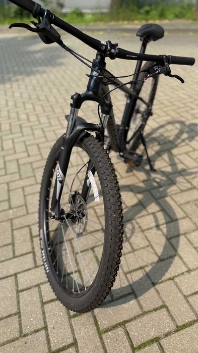 Bicicleta Rockhopper Sport 29