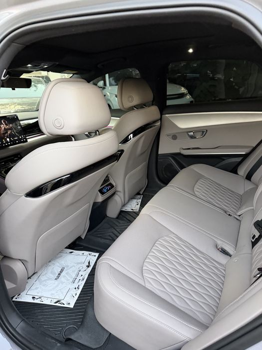 Byd han smart 701km