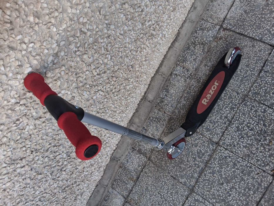 Детски скутер, 3-7 г., почти неупотребяван